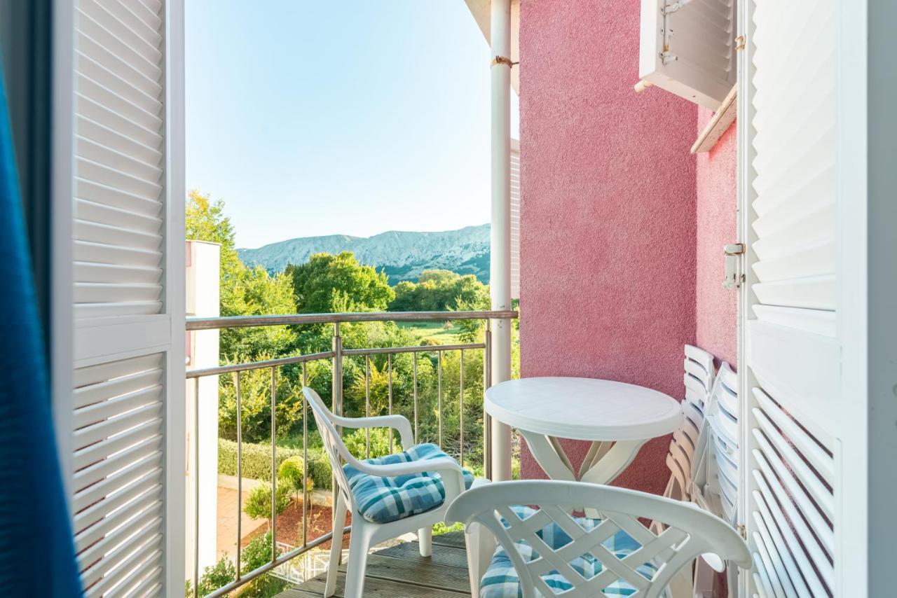 Apartment Mimoza 5, Baska, Krk Екстериор снимка