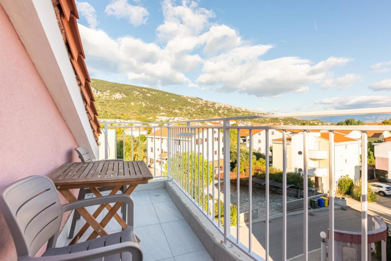 Apartment Mimoza 5, Baska, Krk Екстериор снимка