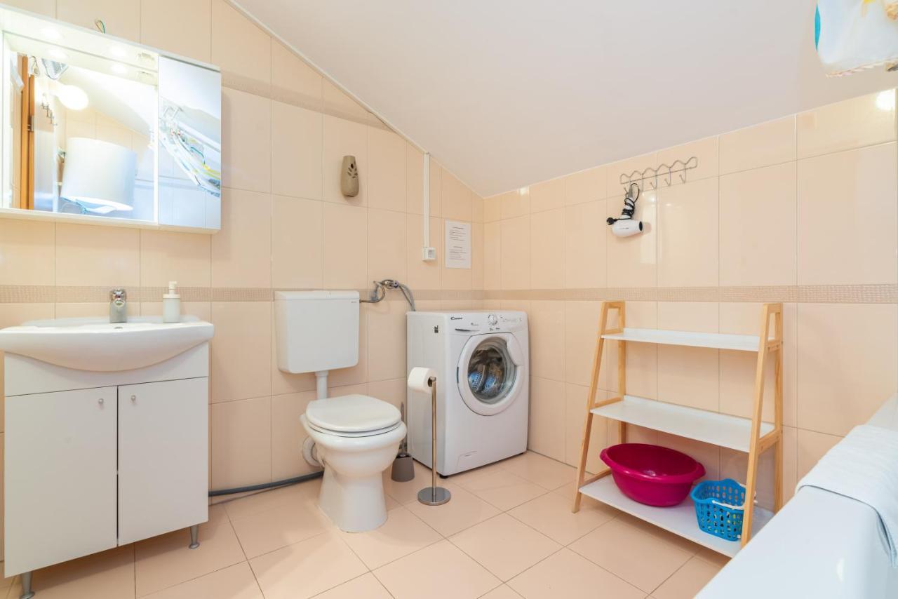 Apartment Mimoza 5, Baska, Krk Екстериор снимка