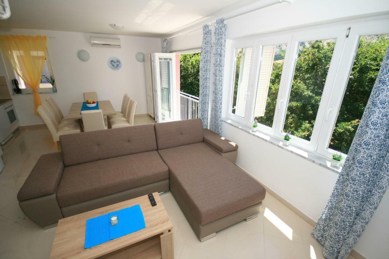 Apartment Mimoza 5, Baska, Krk Екстериор снимка